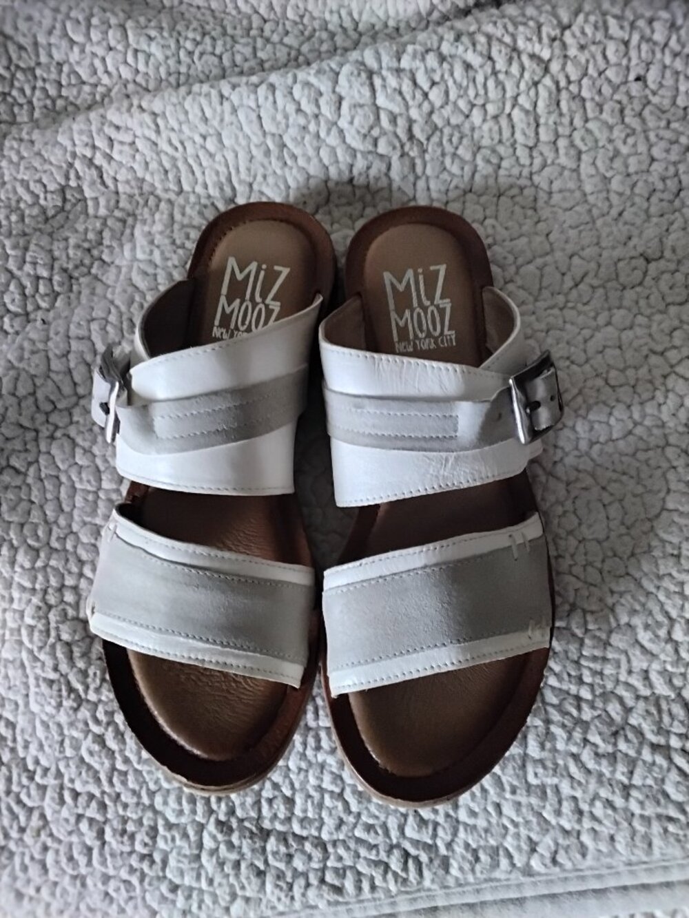 Miz Mooz sandals size 41 new in box